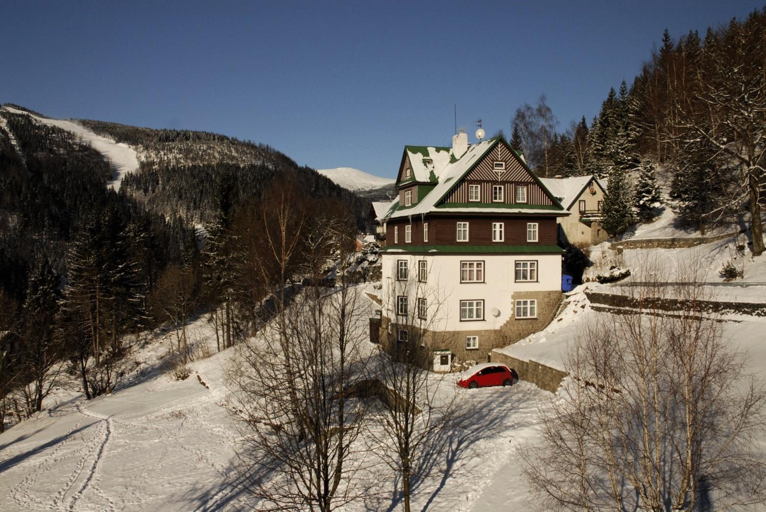 Astoria Inn Špindlerŭv Mlýn Exterior foto